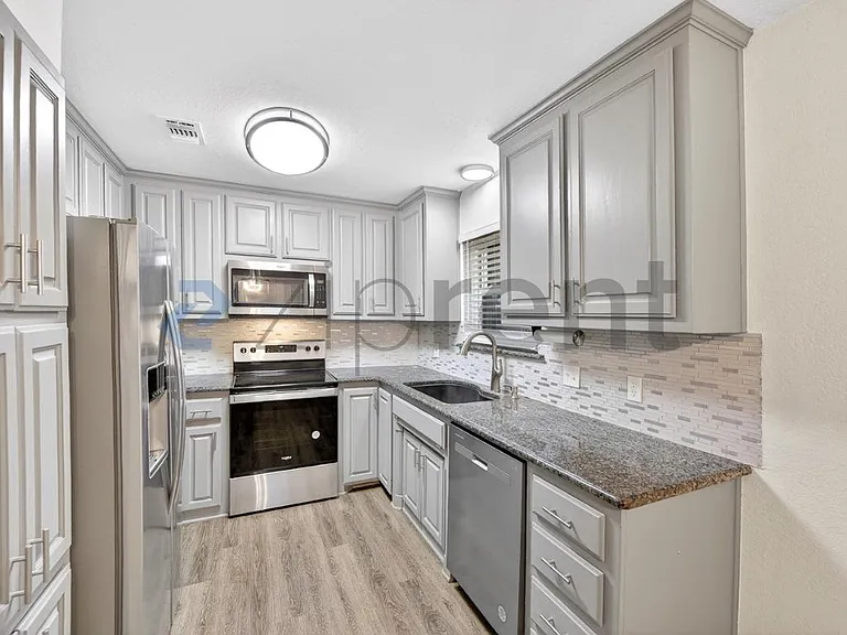 217 N Spring Branch Trl — Photo 13