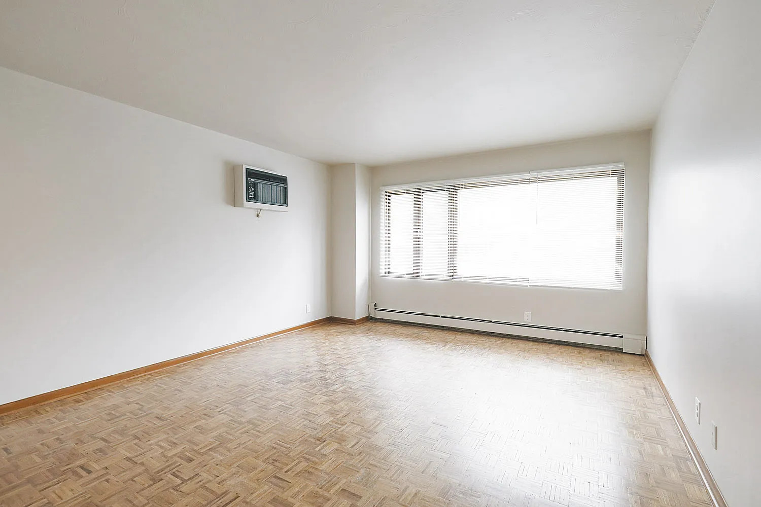 1 bed, 611 sqft, $689 — Photo 2