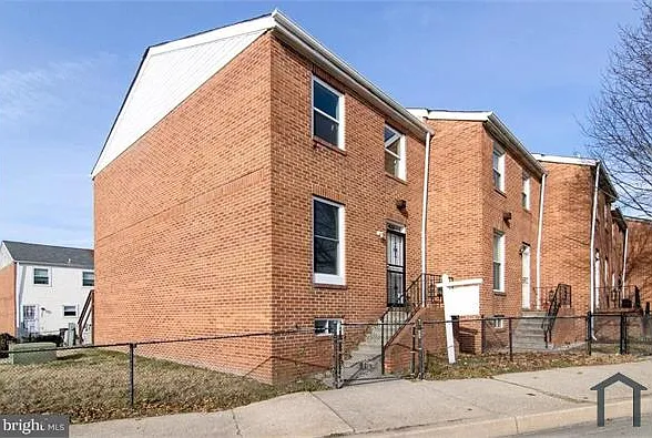 1100 Harford Ave — Photo 6