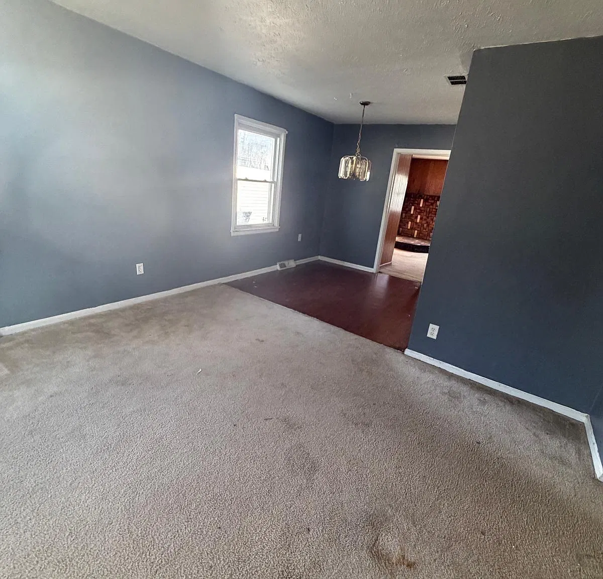 4 bed, 1480 sqft, $1,610 — Photo 3