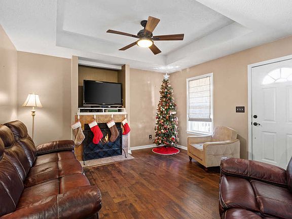 5th image of 3168 Buckhorn Ct