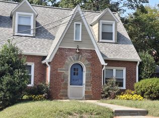 8102 Garland Ave APT 1, Takoma Park, MD 20912