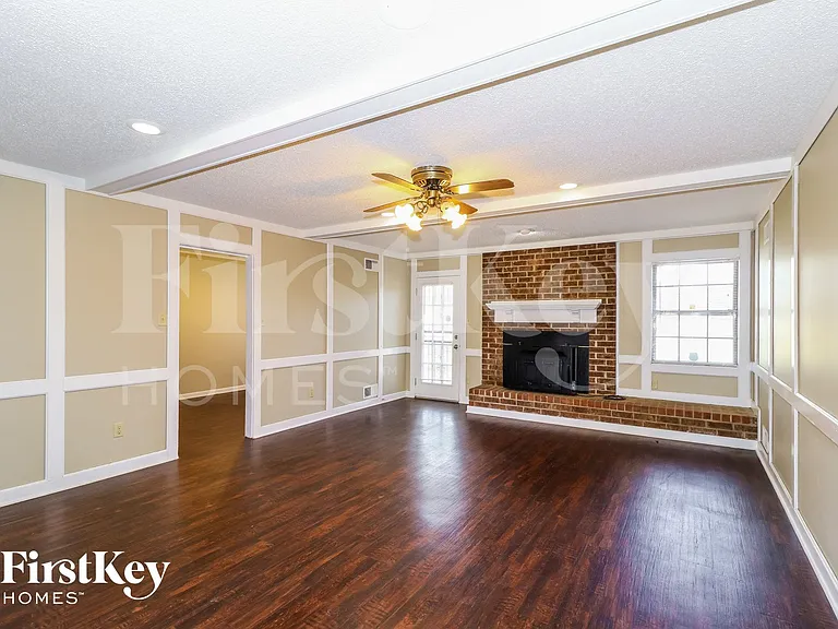 3828 Innsbrook Dr — Photo 3