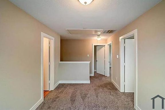 5th image of 19534 Fletcher Way Dr