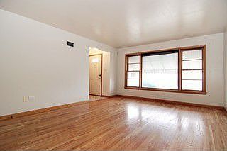 1st image of 509 Hoxie Ave