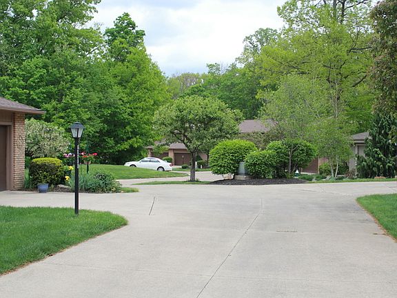 2nd image of 18608 Buccaneer Creek Ln #15