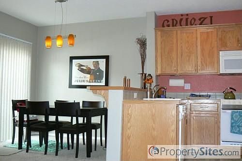 5th image of 6521 NE Forest Ln