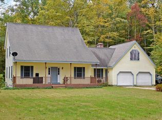 89 Dugway Rd, Petersham, MA 01366