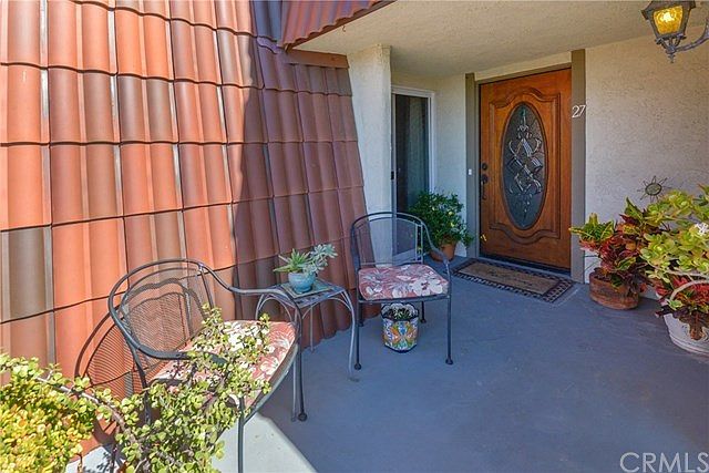 1st image of 27 Cresta Verde Dr