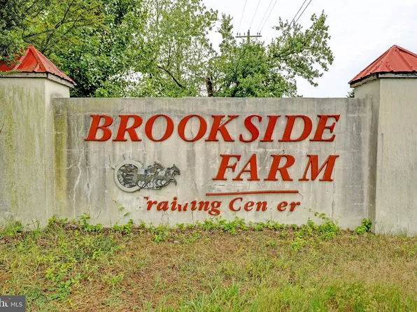 6942 Pearsons Corner Rd, Dover, DE 19904