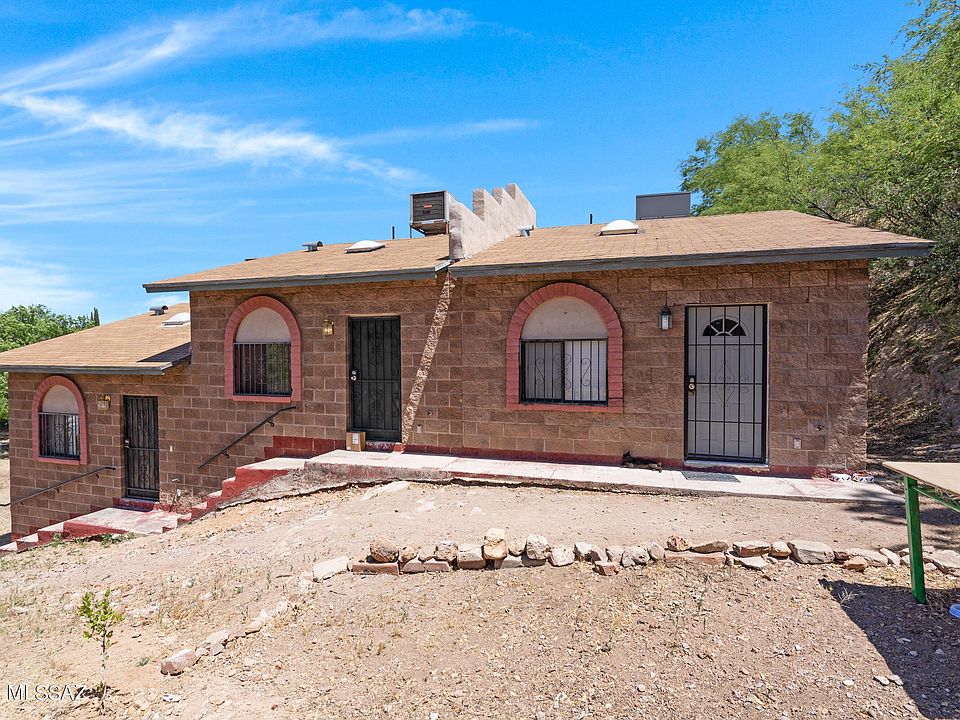 1st image of 205 W Camino Del Sol