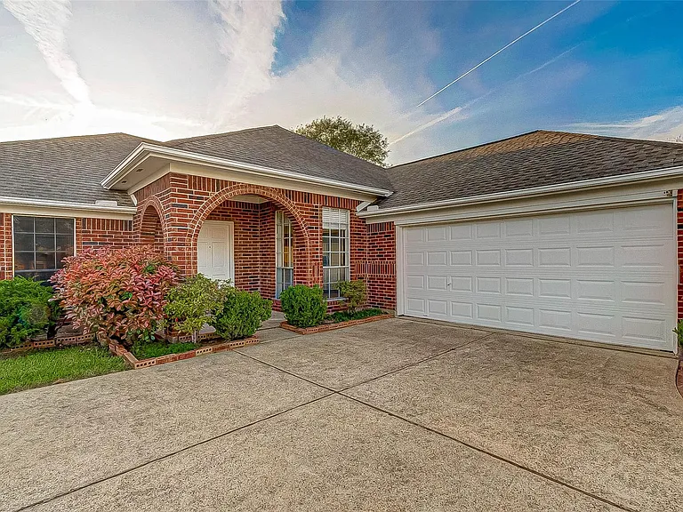 125 Barbetta Ct — Photo 5