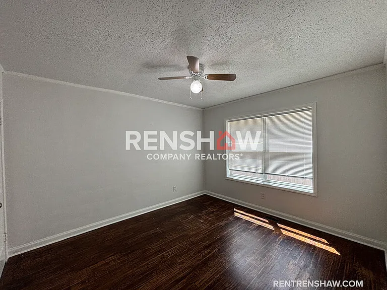 378 N Highland St — Photo 5