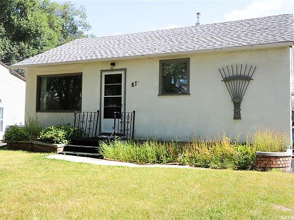 3rd image of 87 James AVENUE