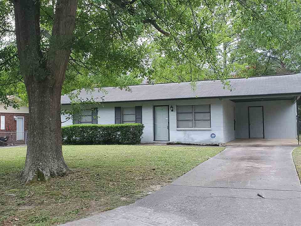 1st image of 102 Redwood Dr