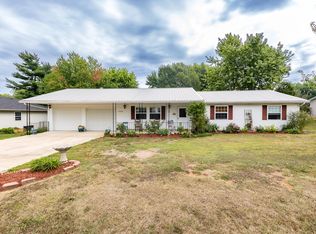 1004 Dogwood St, Buffalo, MO 65622