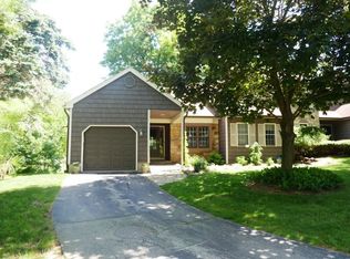 44 Goldfinch Grv, Hackettstown, NJ 07840