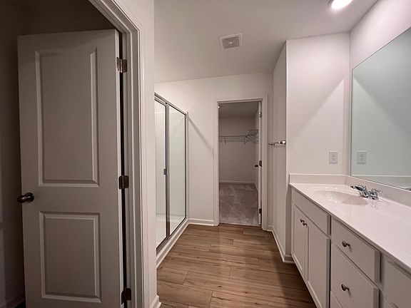 4th image of 4034 Berry Farm Ct