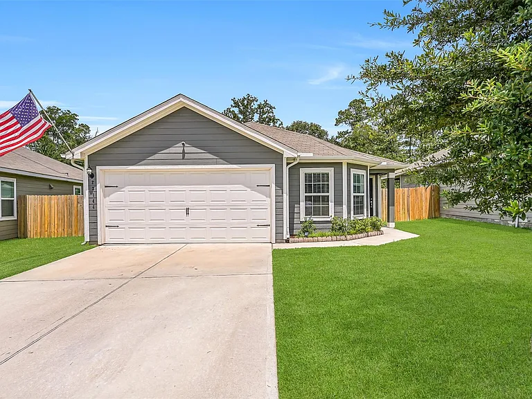 23144 Shakespeare Dr — Photo 29