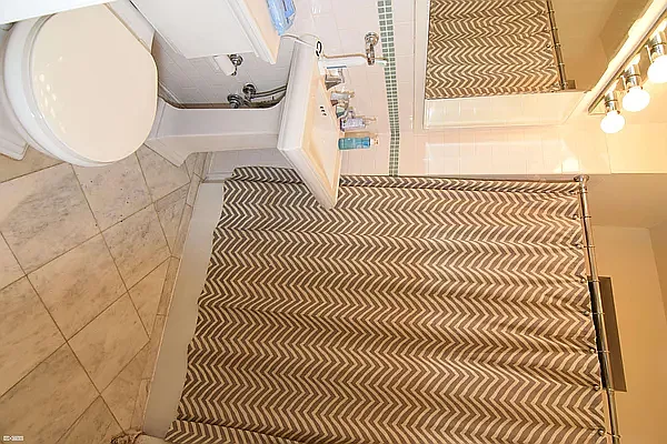 Rented by Keller Williams NYC | media 6