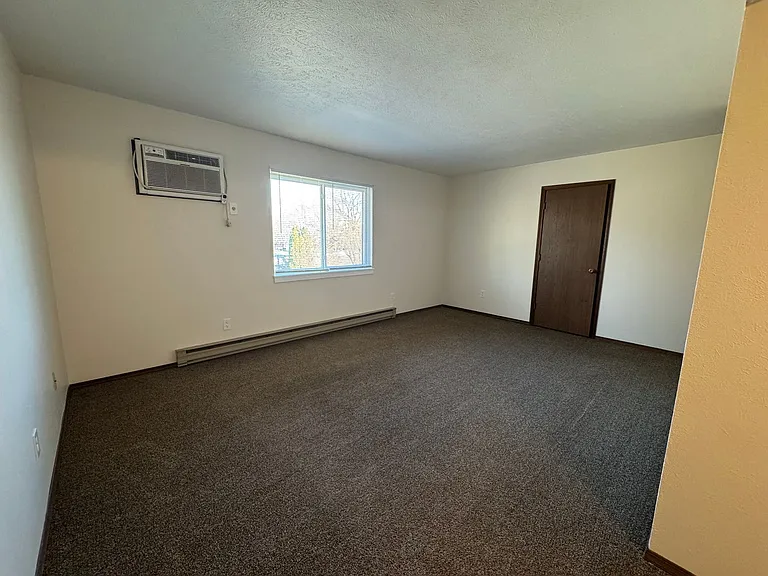 Mill Street Sylvania Apartments — Photo 15