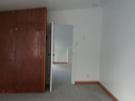 2nd br looking into 3rd br
