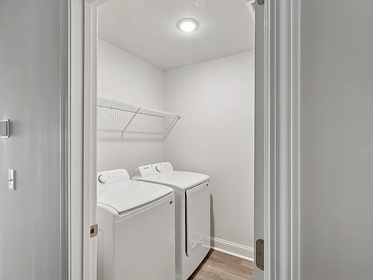 Kindrey Townhomes — Photo 20