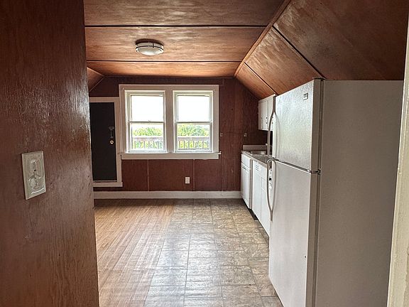 4th image of 36 N West St #5