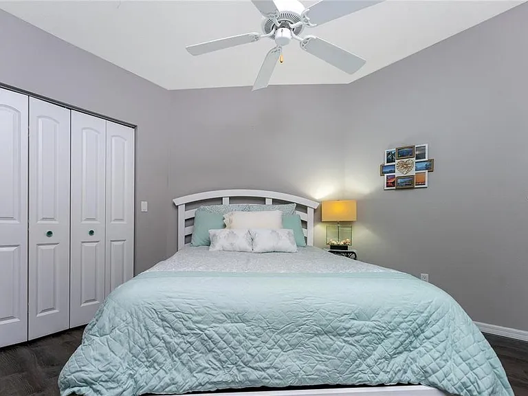 319 Monaco Dr #8 — Photo 33