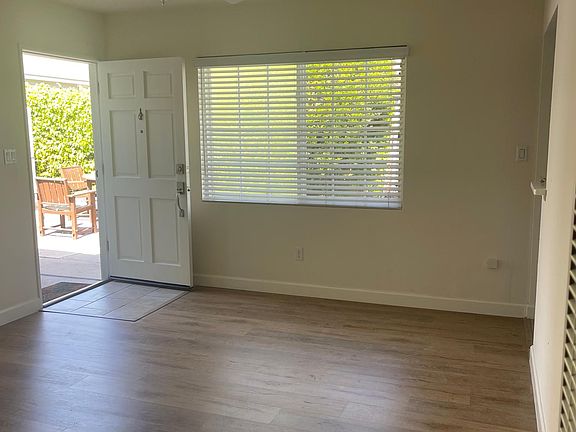 3rd image of 1347 Felspar St