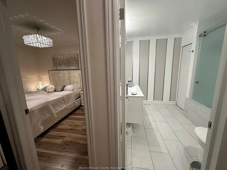7929 Hawthorne Dr — Photo 22