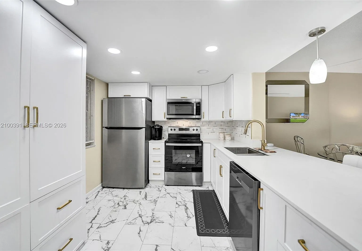 Meadowbrook Lakes Condo — Photo 3