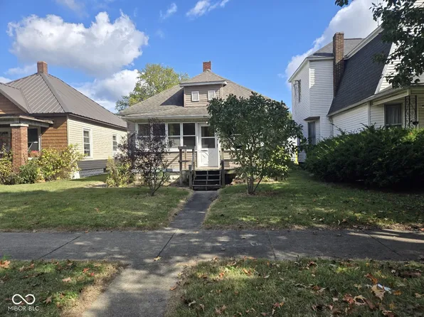 1008 S 18th St, Terre Haute, IN 47803