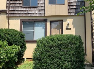 10661 Muirfield Dr, Potomac, MD 20854