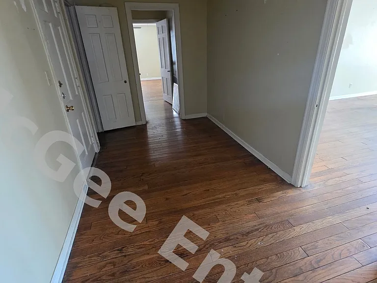 434 Poplar St #F — Photo 5