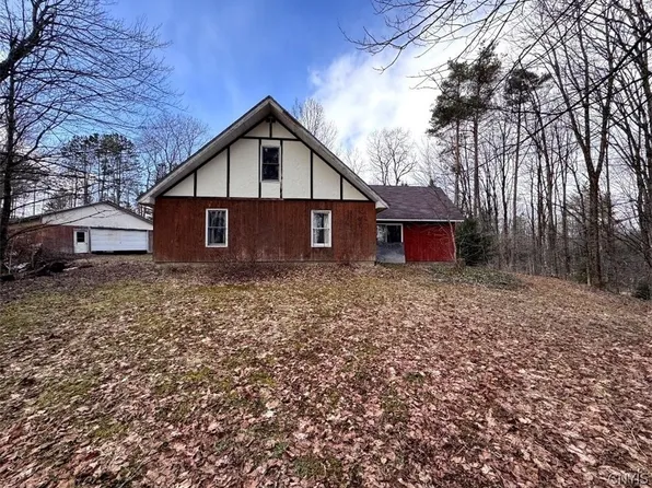 2218 State Route 29, Dolgeville, NY 13329