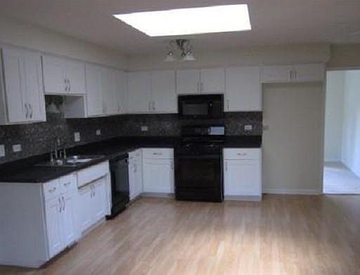 5th image of 15414 S 82nd Ave