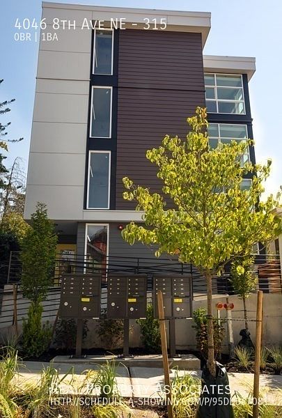 1st image of 4046 8th Ave NE #315