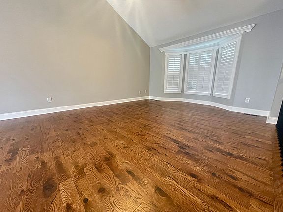2nd image of 4509 Parkway Dr