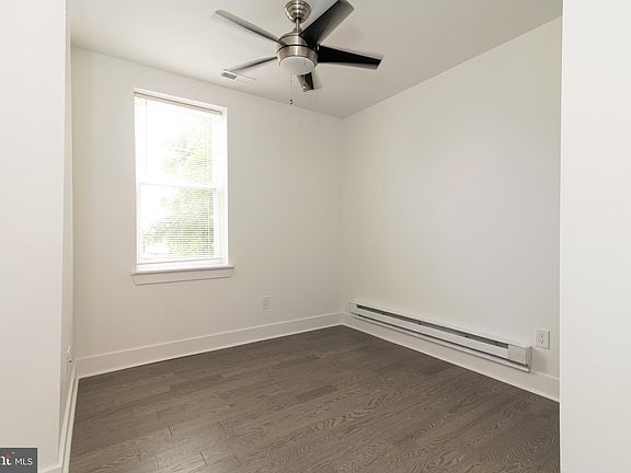 2nd image of 416 W Berks St #2