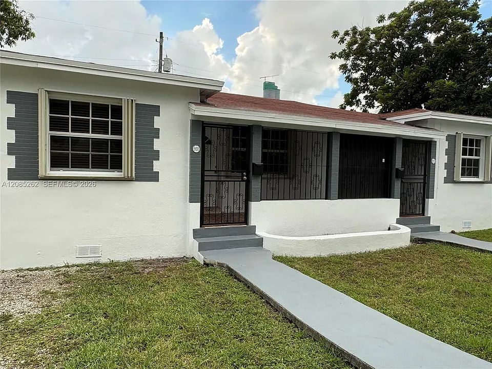 931 SW 6th Ave #931