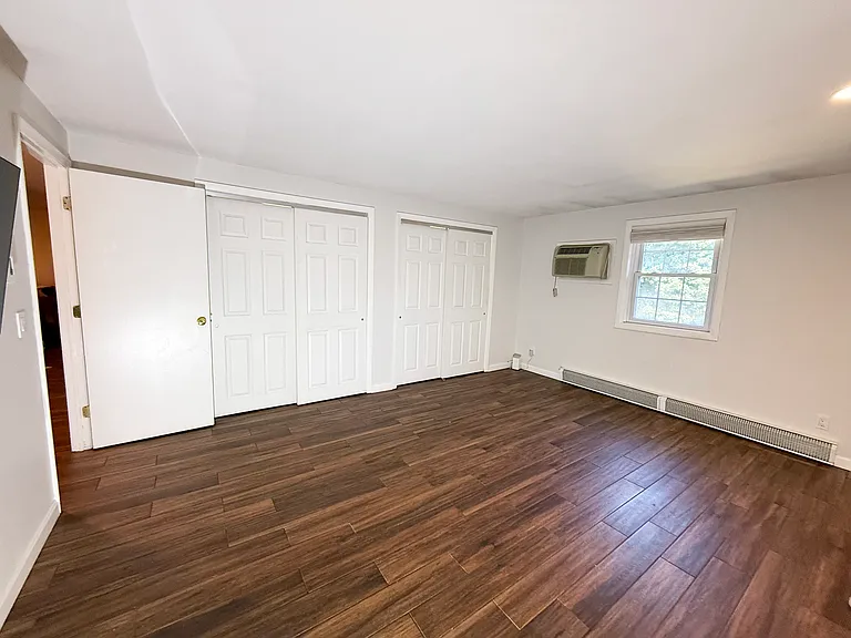 89 Pleasant St #D11 — Photo 9