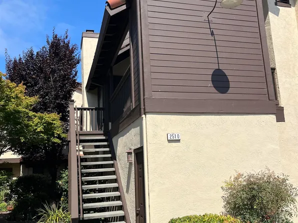 2510 Galleon Pl, San Leandro, CA 94577
