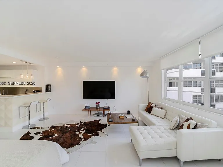 100 Lincoln Rd #605 — Photo 7