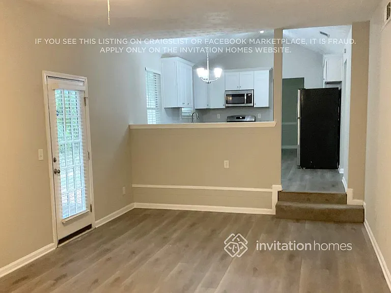 3261 Sugar Creek Falls Ave — Photo 3