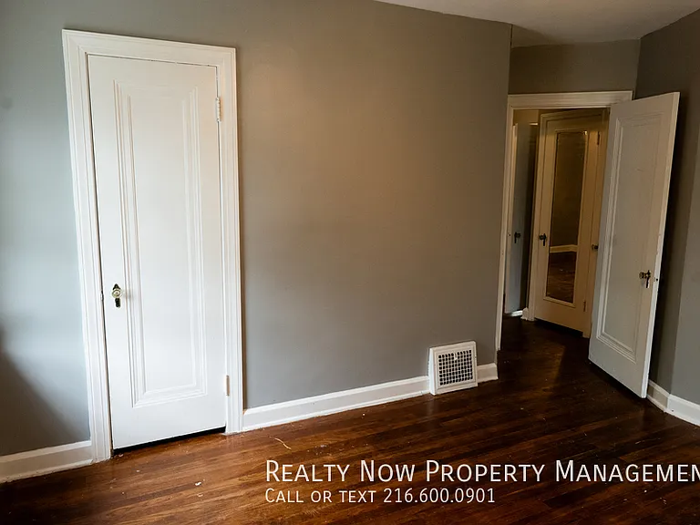1504 Sherbrook Rd #1-1504SHERBROOK1 — Photo 32