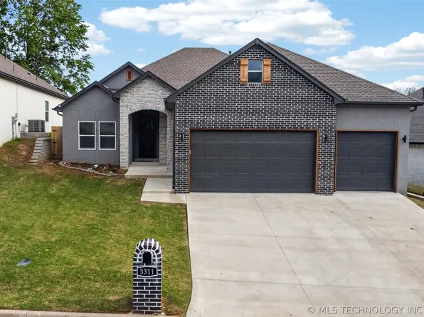 3311 Harbour Town Pl, Claremore, OK 74019