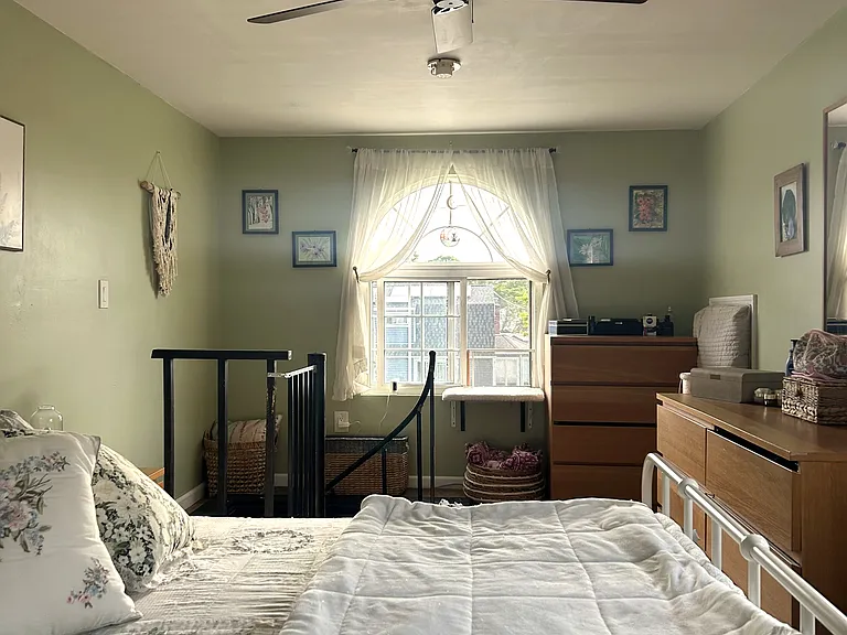 21 Bear St #1 — Photo 9