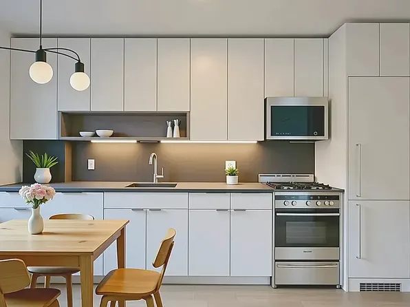 70 West 37th Street image 3 of 26