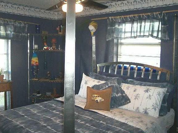 5th image of 1021 Meadowbrook Ln
